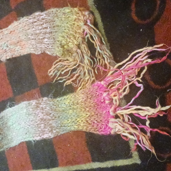Multi colour wool scarf - Picture 2 of 6